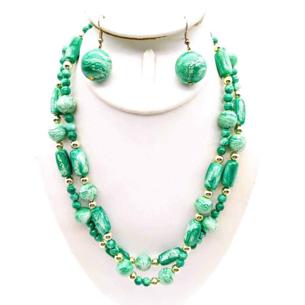 Chic Vintage Beaded Parure, Green and White Swirl Lucite for a Marbled Look, Dou